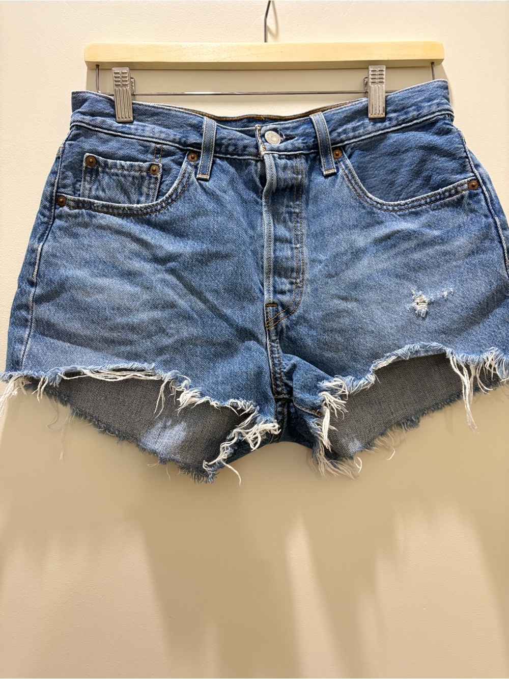 Levi's 501 Original Cut-Off Shorts Denim in Blue